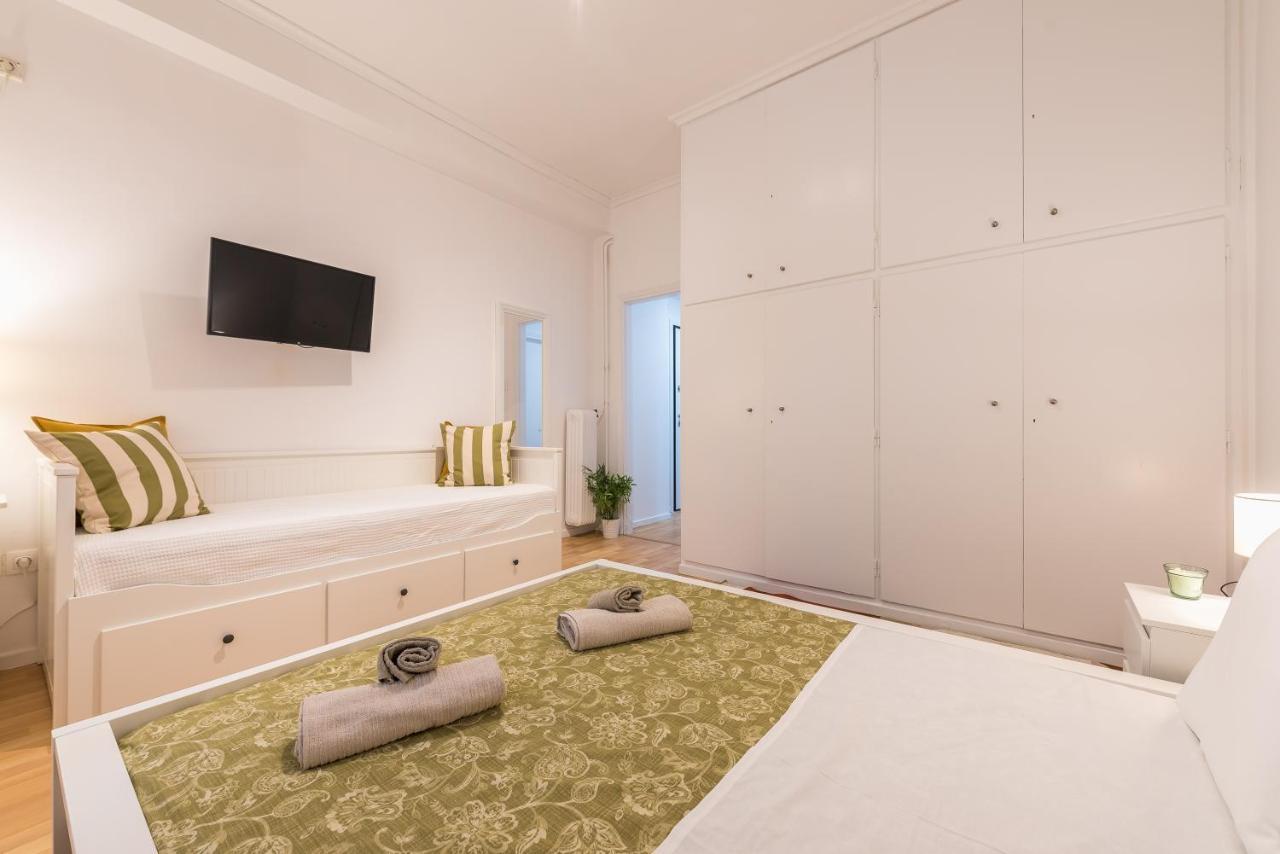Apartment At Megaro Mousikis St Semi Basement 1Bed 2 Pers Athènes Extérieur photo